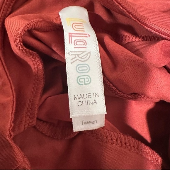 NEW JR TWEEN SET OF 2 NEW LulaRoe Soft Leggings One Size Juniors 8-16 Blue Red - Picture 7 of 13